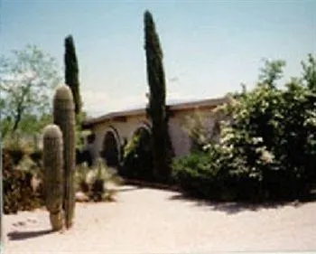 Bed And Bagels Of Tucson Hotel 2*
